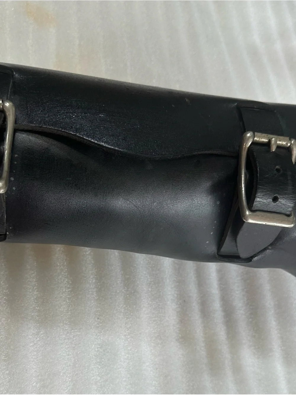 Black Leather Motorcycle Bag with Velcro w/ Buckle, and Handlebar  Straps
